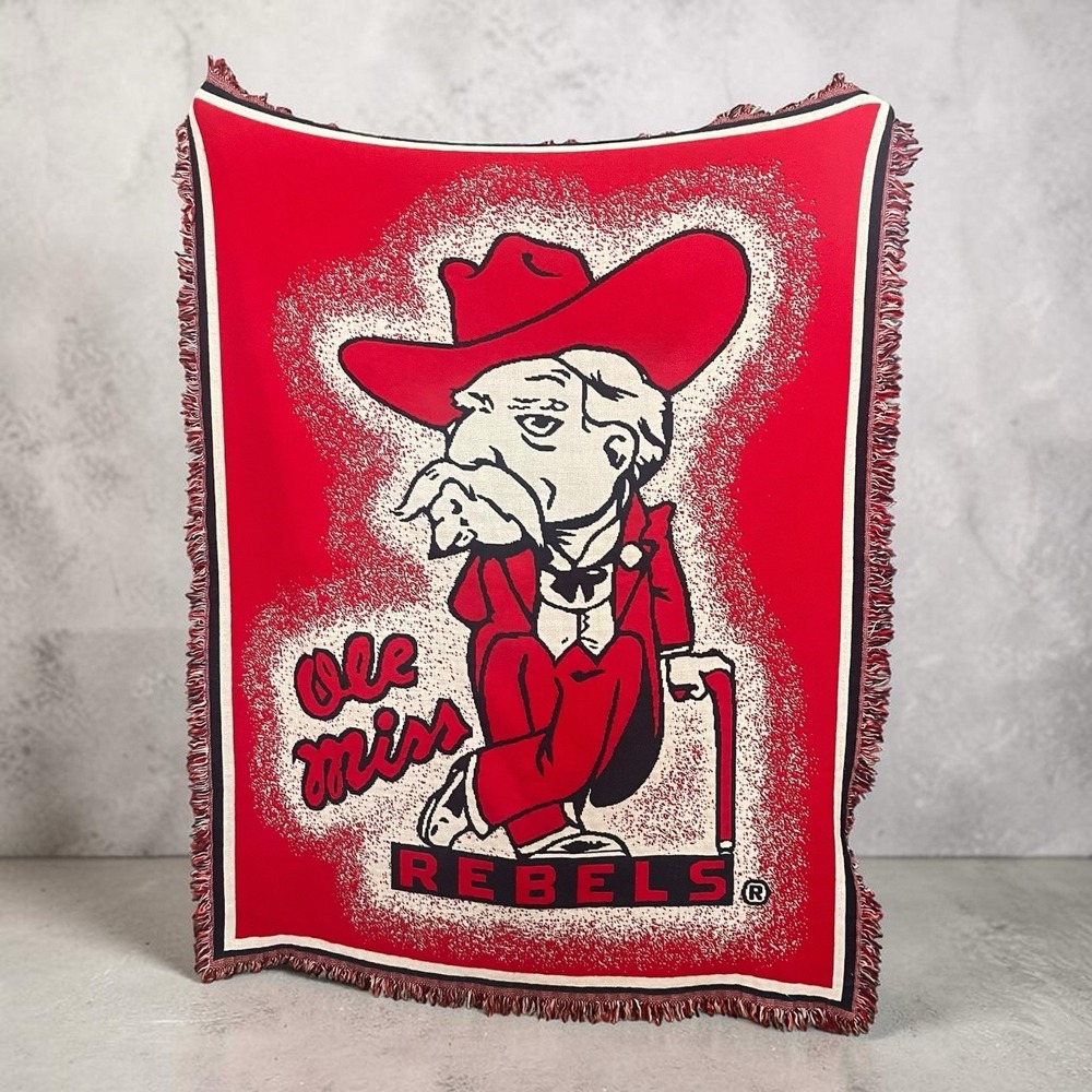 Ole Miss Rebels Mascot Tapesty Stadium Blanket Throw Northwest USA 42" x 55"